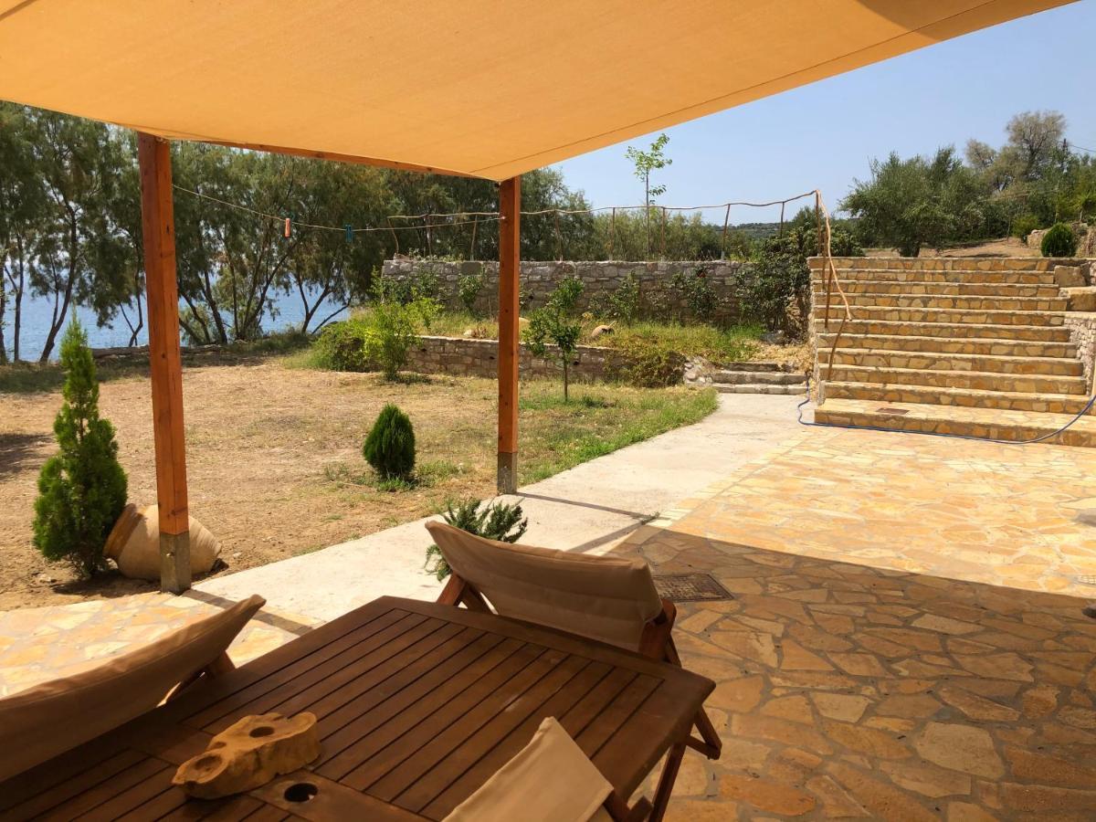 Seafront Studio With Direct Beach Access Koroni  Bagian luar foto