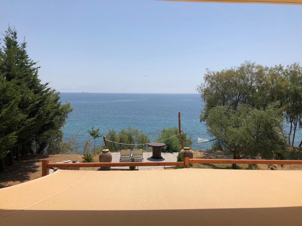Seafront Studio With Direct Beach Access Koroni  Bagian luar foto