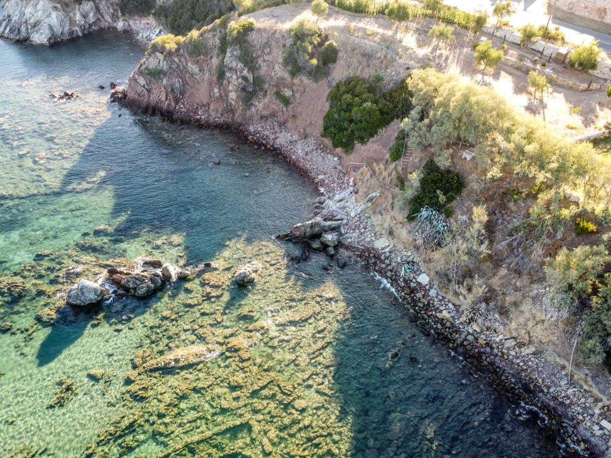 Seafront Studio With Direct Beach Access Koroni  Bagian luar foto